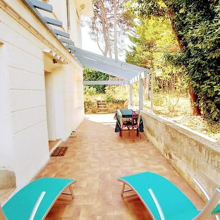 Maison de charme à 200 bord de mer, terrasse, jardin- Lesclesdenicole Le Pradet Eksteriør bilde