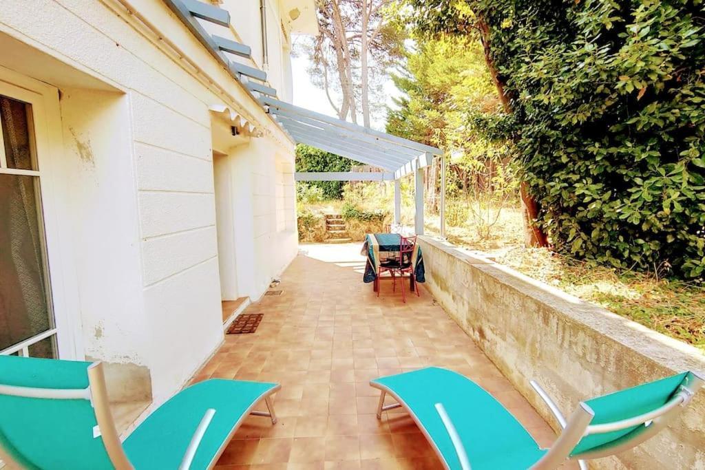 Maison de charme à 200 bord de mer, terrasse, jardin- Lesclesdenicole Le Pradet Eksteriør bilde
